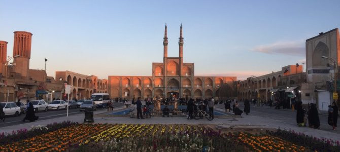 Discovering Iran: A red city, a mud city and a desert city.